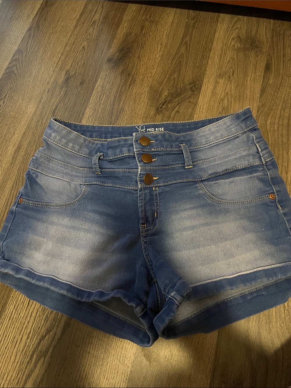 Nordstrom Mid-Rise Triple-Button Denim Shorts - Light Blue